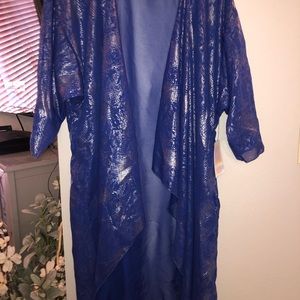 NWT LuLaRoe M Shirley